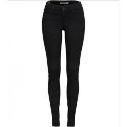 Levis 710 superskinny stretch MT 32