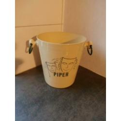 Piper Heidsieck champagne koeler vintage theater masker