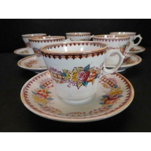 6 Bouquet 1 Regout kop en schotels uit 1880 -1886