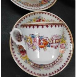 6 Bouquet 1 Regout kop en schotels uit 1880 -1886