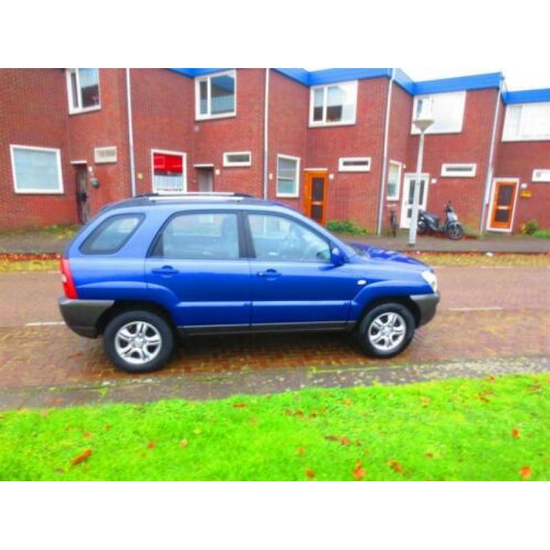 Kia SPORTAGE SPORTAGE; 2.0 CRDI M/T