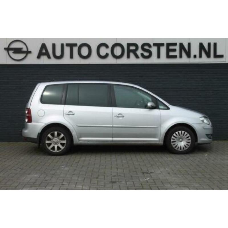 Volkswagen Touran 2.0TDI Highline Navi Ecc Pdc 16"lmv Cruise