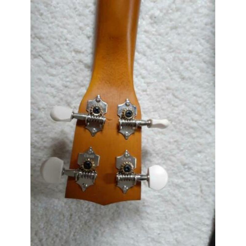 Mahalo ukelele bruin