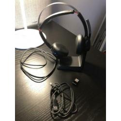 Plantronics voyager. Nauwelijks gebruikt en helemaal complee