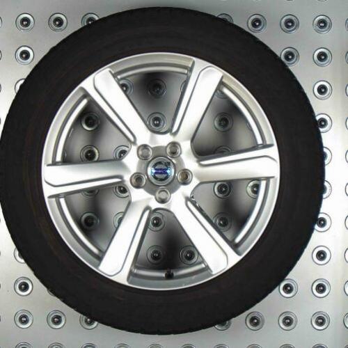 Volvo XC90 19 inch 6-spaaks Turbine Silver velgen met Pirell