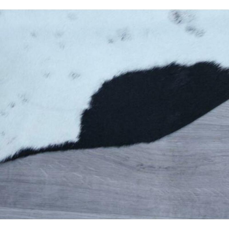 Lederstore ? Koeienhuid koeienvel zwart wit 185x175cm