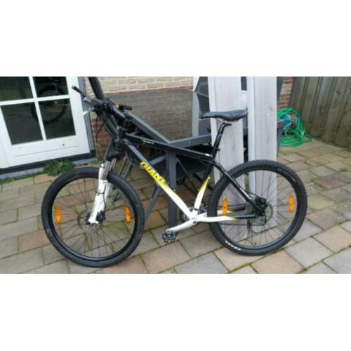 Mooie Giant Terrago 2 Disc
