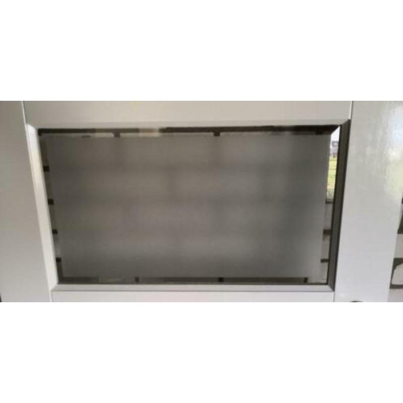 2 linksdraaiende opdekdeuren 83cm
