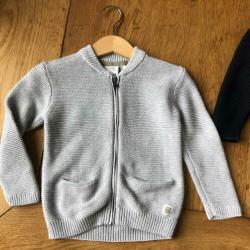 2 vesten van Zara maat 86 grijs en donkerblauw