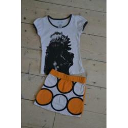 Prachtig shirtje van Lofff met gratis rokje 104