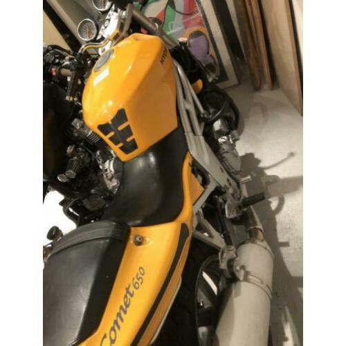 Naked bike