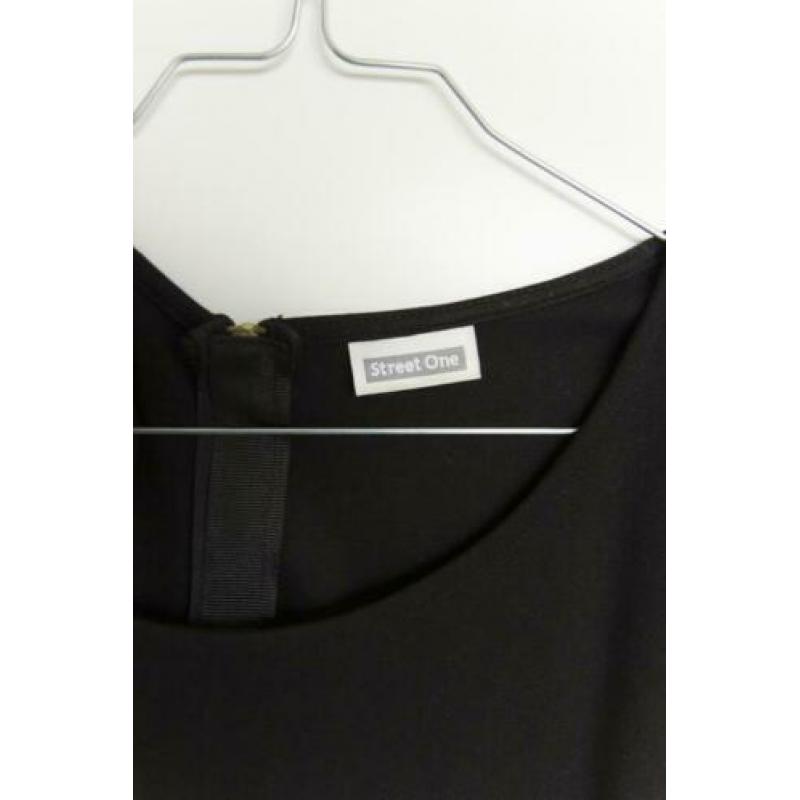 Street one - Jurk