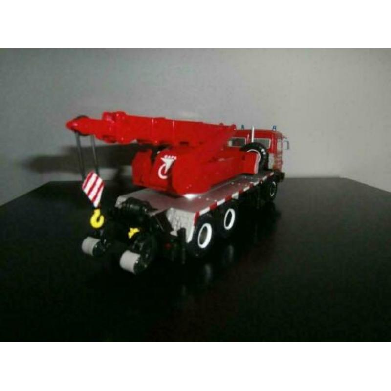 SAVIEM EPG 6x6 POMPIER CAMIONTakelwagen super mooi Model. N