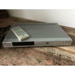 Dvd speler recorder Cyberhome 452 met afstandsbediening
