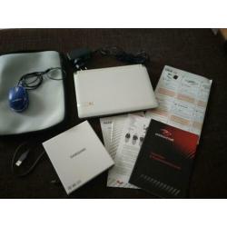 Packard Bell 10 inch laptop Windows 10 incl.extra's!!!!