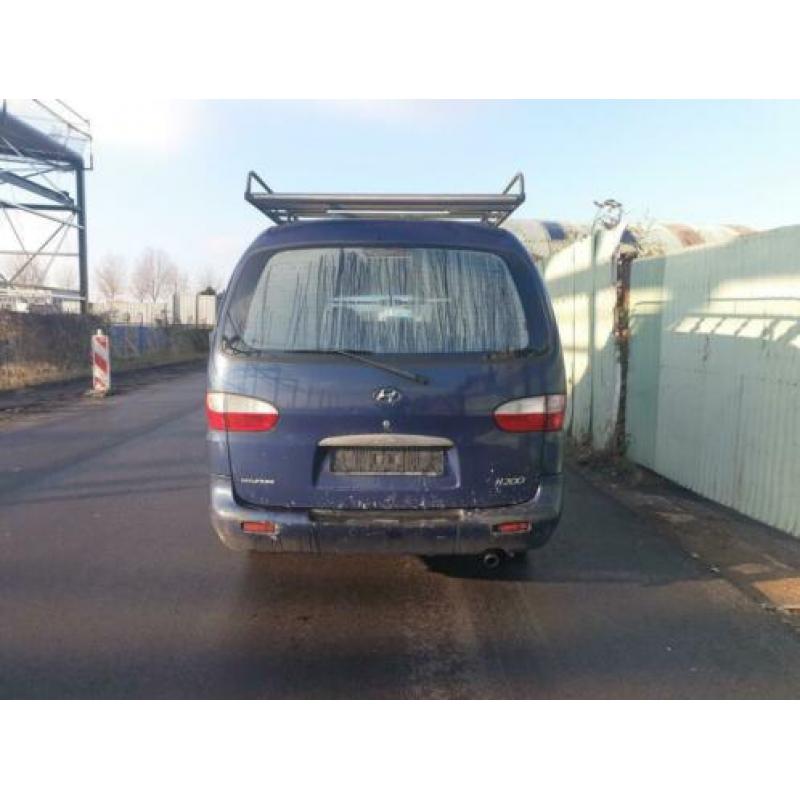 Hyundai H 200 2.5 TDIC lang AIRCO EXPORT!