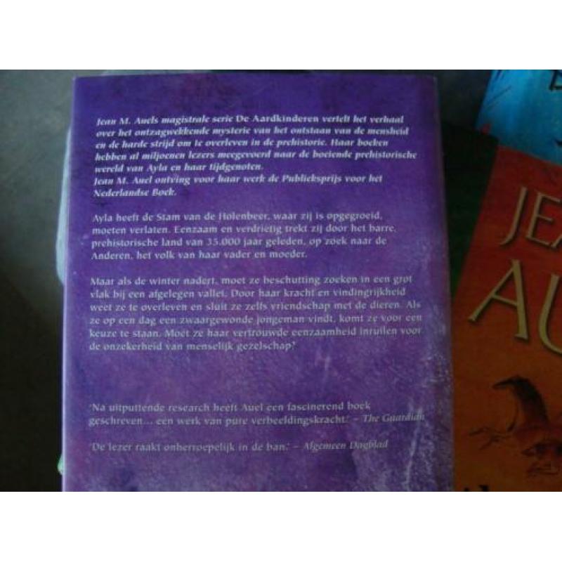 4 boeken jean m auel hardcover alleen samen te koop
