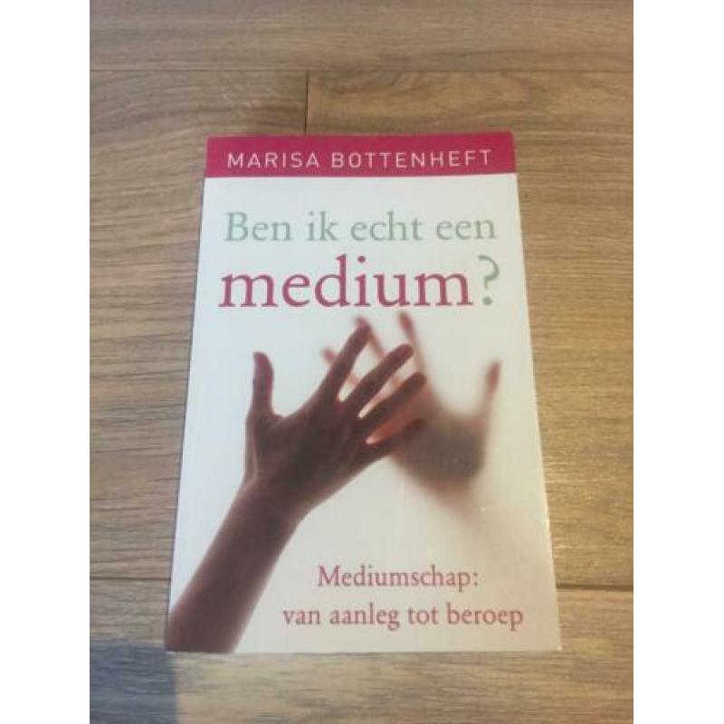Spirituele boeken: kleuren, onderweg verlichting, medium