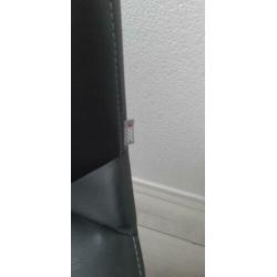 2 eetkamer stoelen xooon bruin