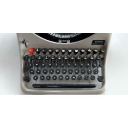 LEXICON 80-Italië -1950-1959 Schrijfmachine