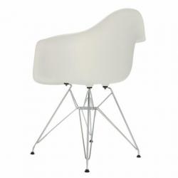 Kuipstoelen wit Eames met stalen onderstel
