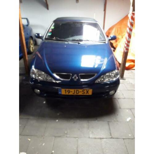 Renault Megane 1.4 16V Auth Cabrio Euro 2000 2002 Blauw