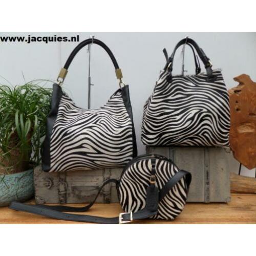 ZEBRAPRINT koeienhuid tassen, veel keuze bij "Jacquies".....