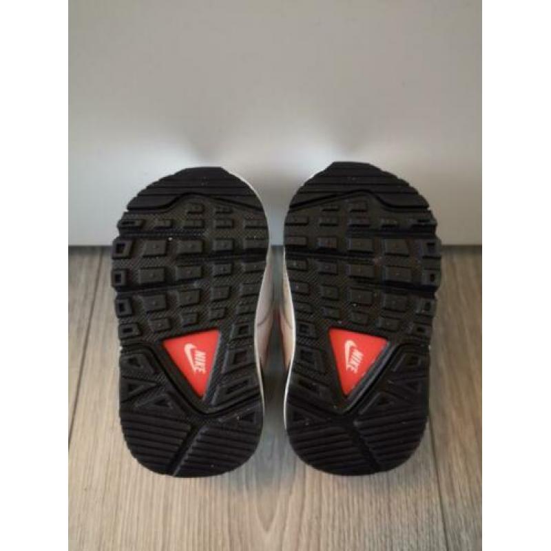 Nike Air Max maat 18,5
