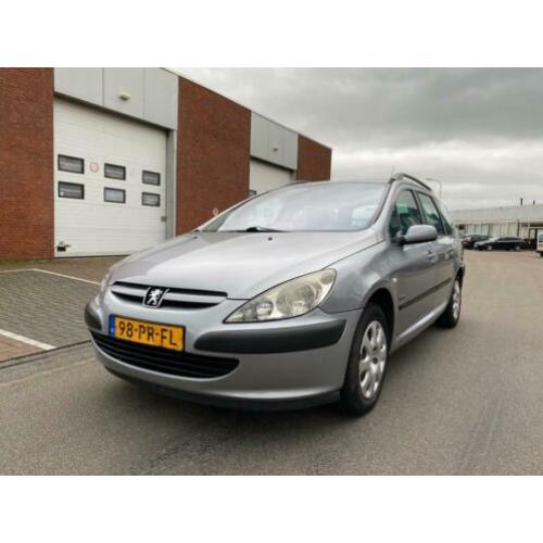 Peugeot 307 Break 1.6-16V Navtech / Climate /