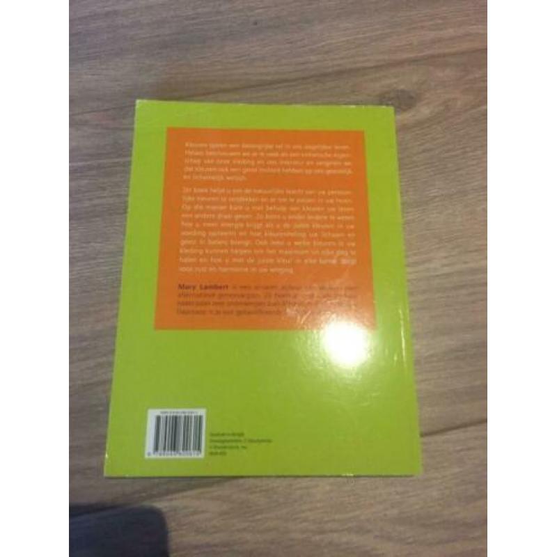 Spirituele boeken: kleuren, onderweg verlichting, medium