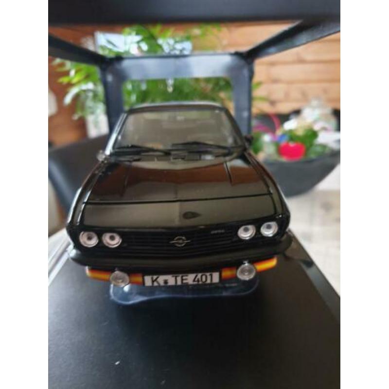 Opel Manta GT/E, Black Magic , van Norev