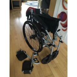 Mooie Excel rolstoel + accessoires