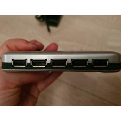 10 Poorts Trust USB-hub met voedingsadapter