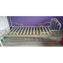 prinsessen bed als nieuw 1 persoons