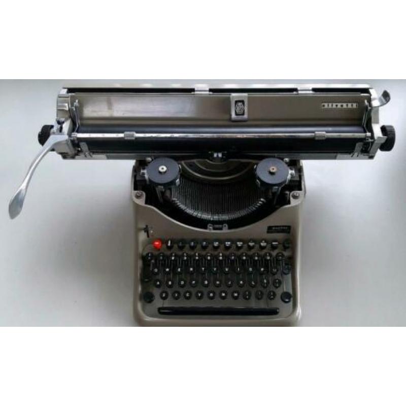 LEXICON 80-Italië -1950-1959 Schrijfmachine
