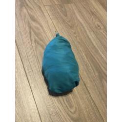Hippe azuurblauwe regenjas maat 38