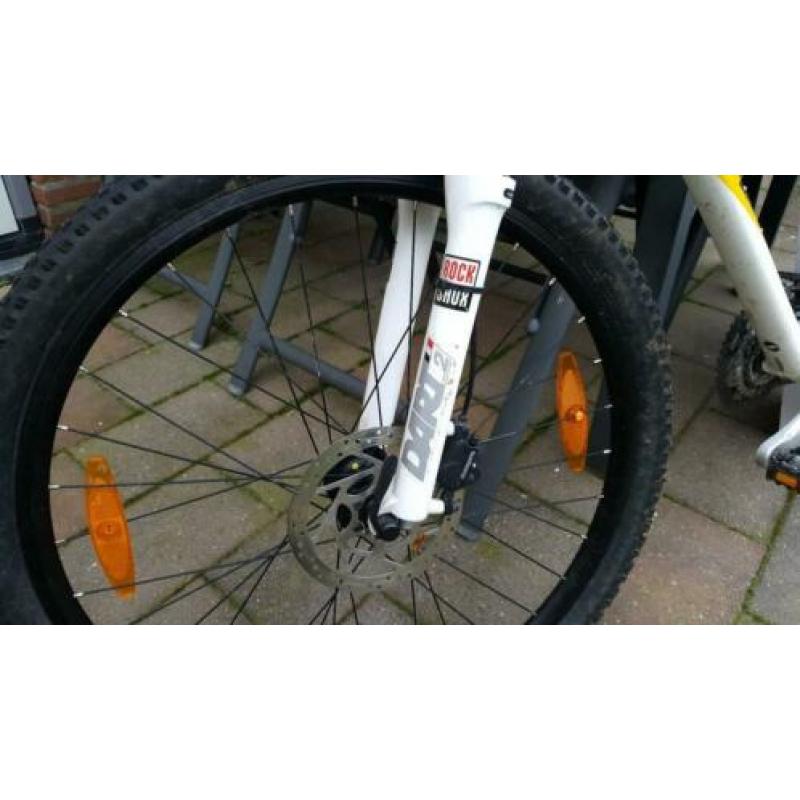 Mooie Giant Terrago 2 Disc
