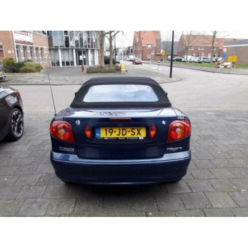 Renault Megane 1.4 16V Auth Cabrio Euro 2000 2002 Blauw