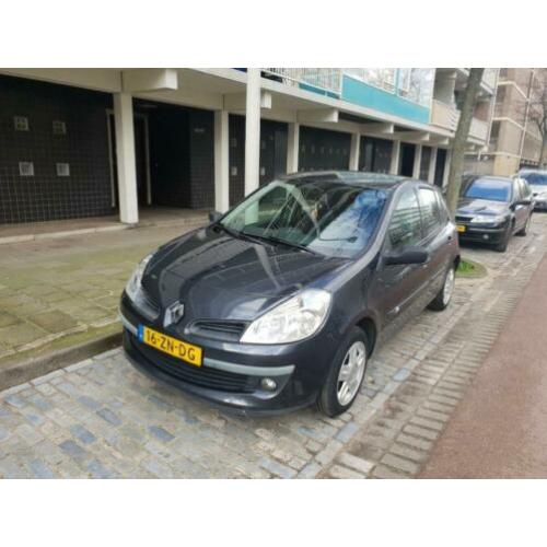 Renault Clio 1.2 16V 55KW 5-DRS E4 2008 Grijs