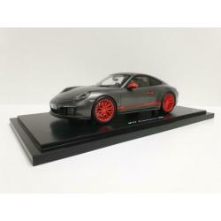 Spark Porsche 911 (991 ll) Carrera 4S 1:18 Nieuw