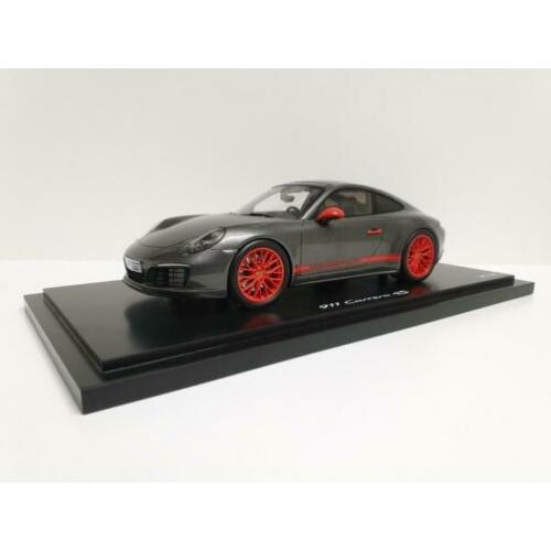 Spark Porsche 911 (991 ll) Carrera 4S 1:18 Nieuw