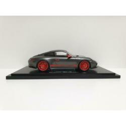 Spark Porsche 911 (991 ll) Carrera 4S 1:18 Nieuw