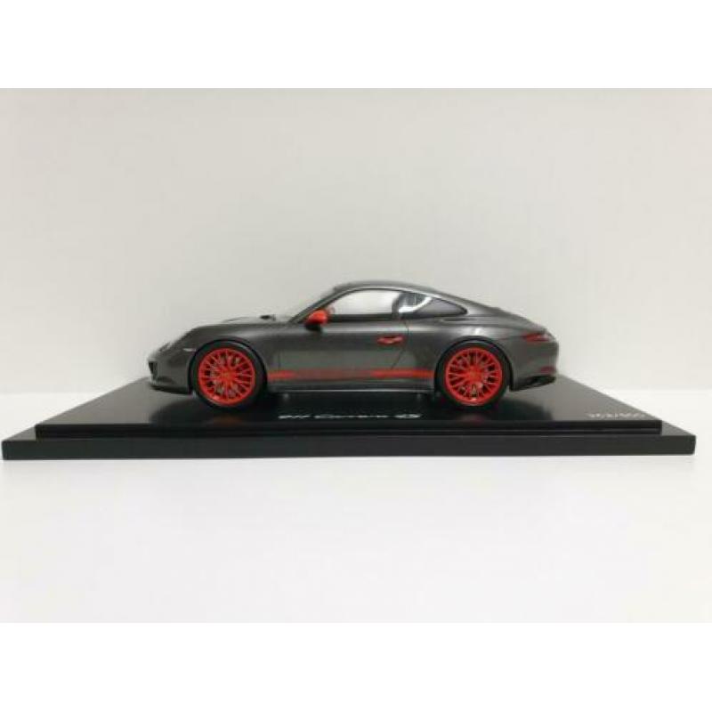 Spark Porsche 911 (991 ll) Carrera 4S 1:18 Nieuw