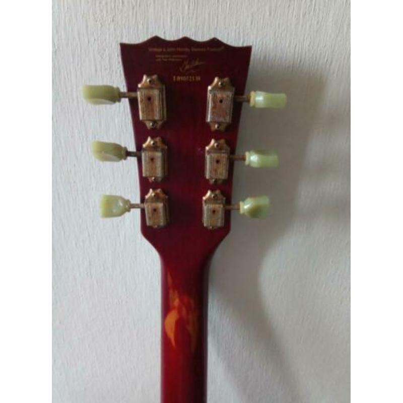 Vintage VS6 Icon Distressed Cherry Red SG