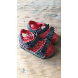 Adidas slippers maat 25