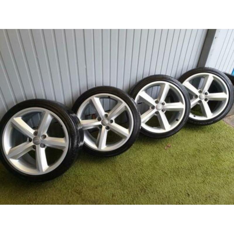Originele 18 inch Audi A6 S-Line velgen