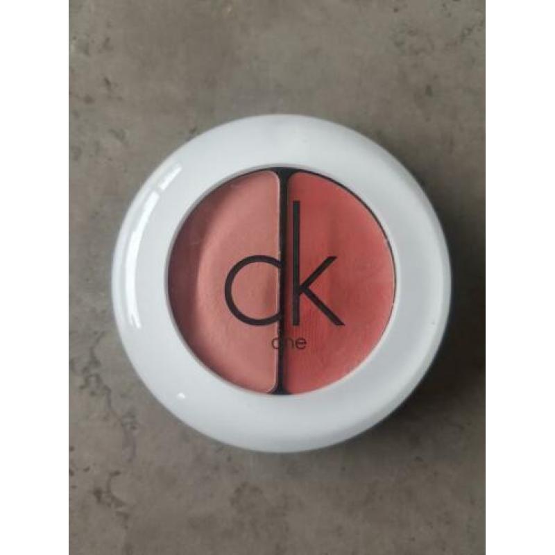 Calvin klein | blush | 100 breath | ZGAN