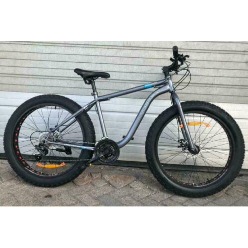 FATBIKE 26 inch, 3 - 7 versnellingen Shimano schijfrem NIEUW