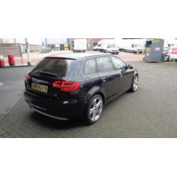 Audi A3 Sportback 1.6 TDI Attraction 102 gram Nieuwe Apk