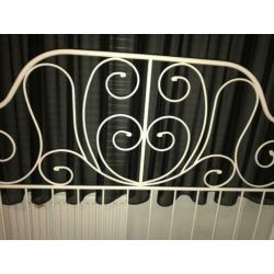 Twijfelaar bed met sierframe (ikea)